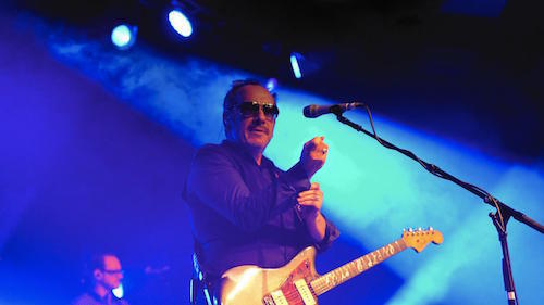 ELVIS COSTELLO REACHES DEEP FOR INNOVATIVE CHICAGO THEATRE SET